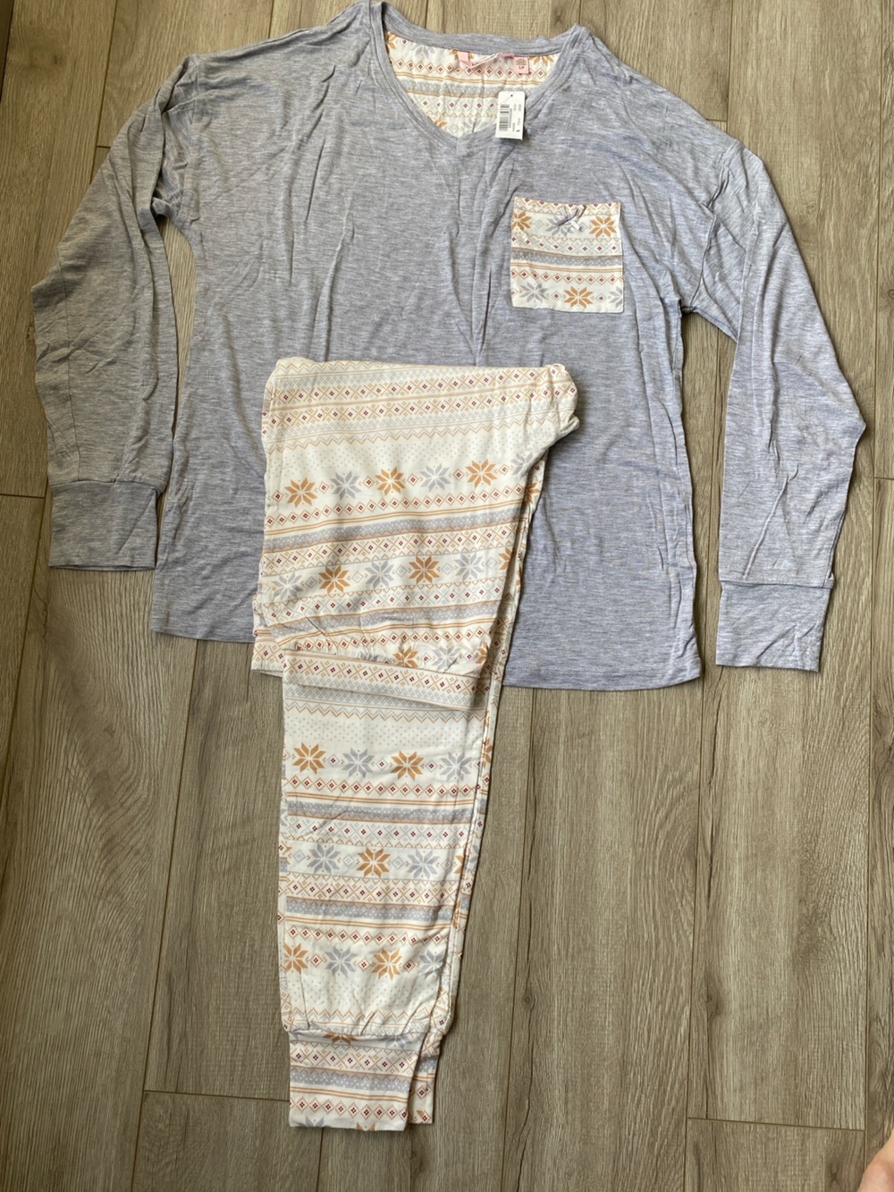 La Vie En Rose Light Gray Top with Cream & Tan Patterned Pajama Pants